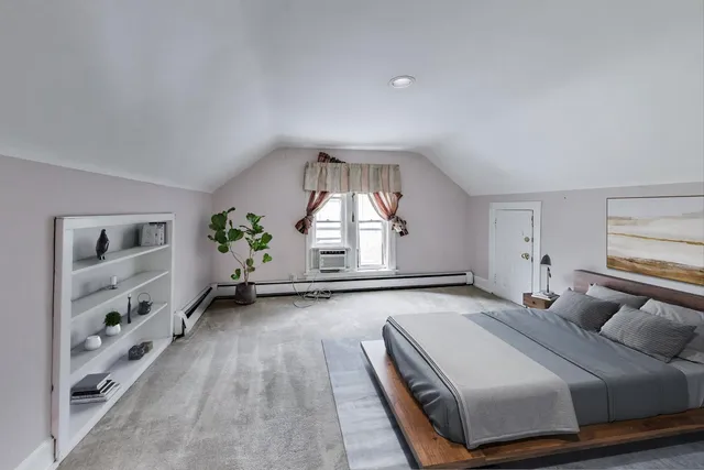 $995,000 | 1100 West Wellington Avenue, Chicago, IL 60657