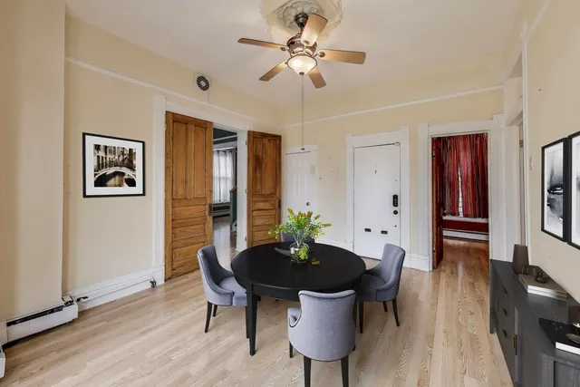 $995,000 | 1100 West Wellington Avenue, Chicago, IL 60657