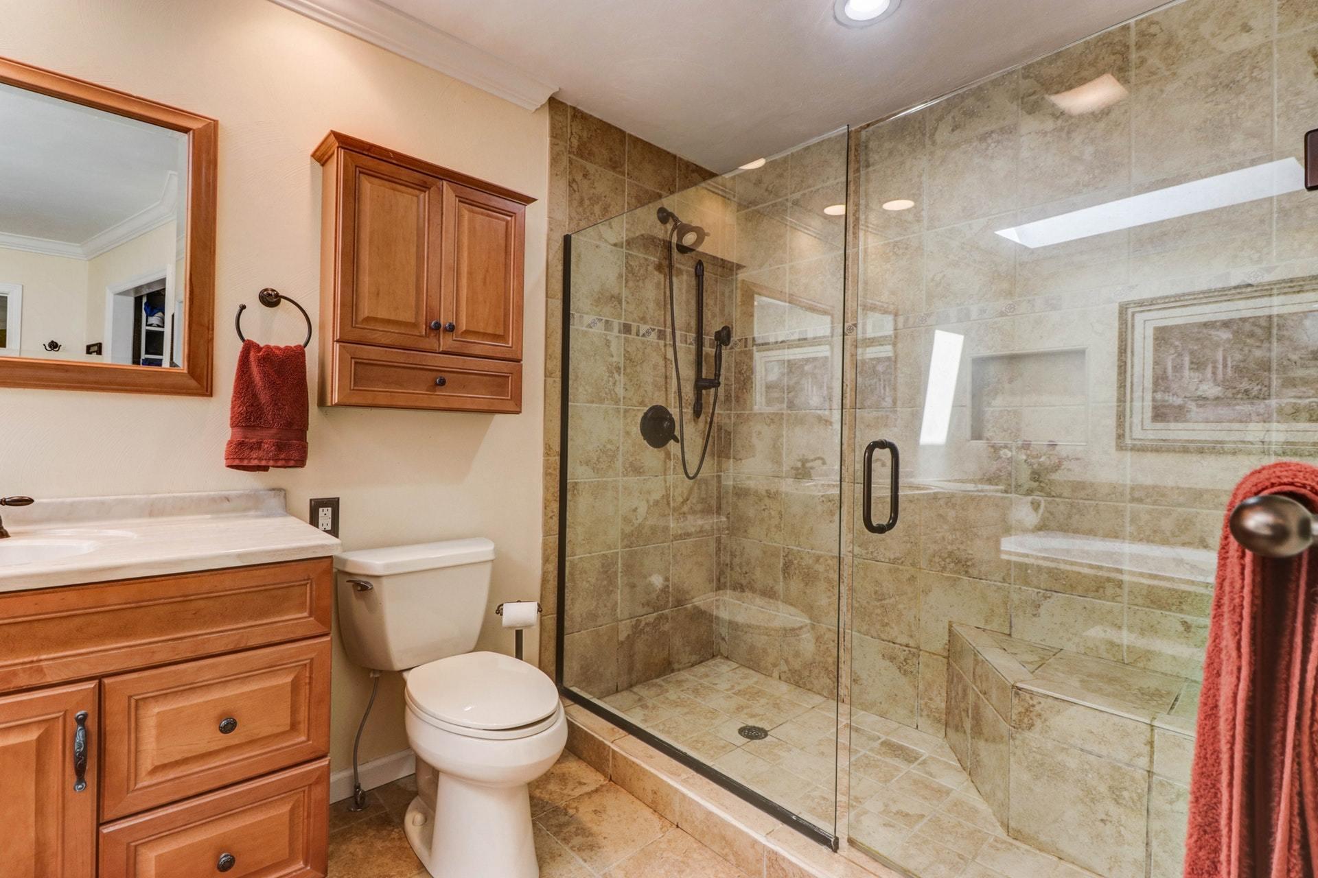 5408 Setter Road Roanoke, VA 24012 - Photo 23 of 40 Master Bath