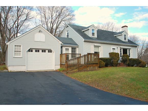 4 Merrill Road Hampton Falls, NH 03844 - Photo 1 of 1