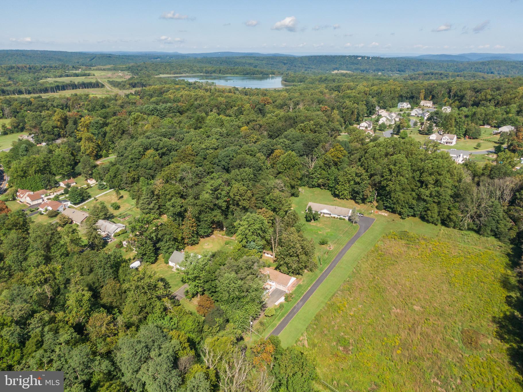 2476 Hopewell Road Elverson, PA 19520 - Photo 1 of 47 Gallery Image 1