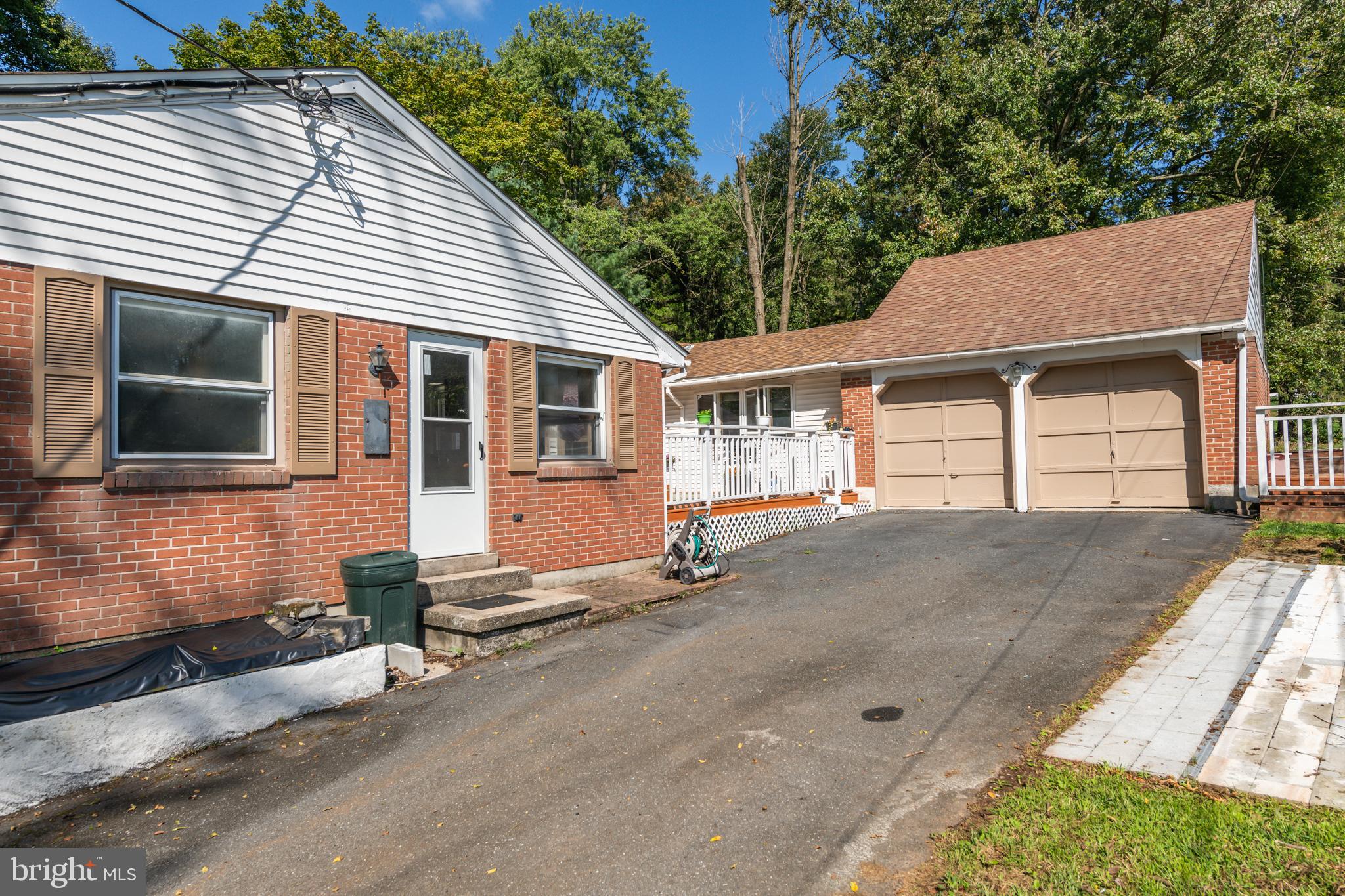 2476 Hopewell Road Elverson, PA 19520 - Photo 8 of 47 Gallery Image 8