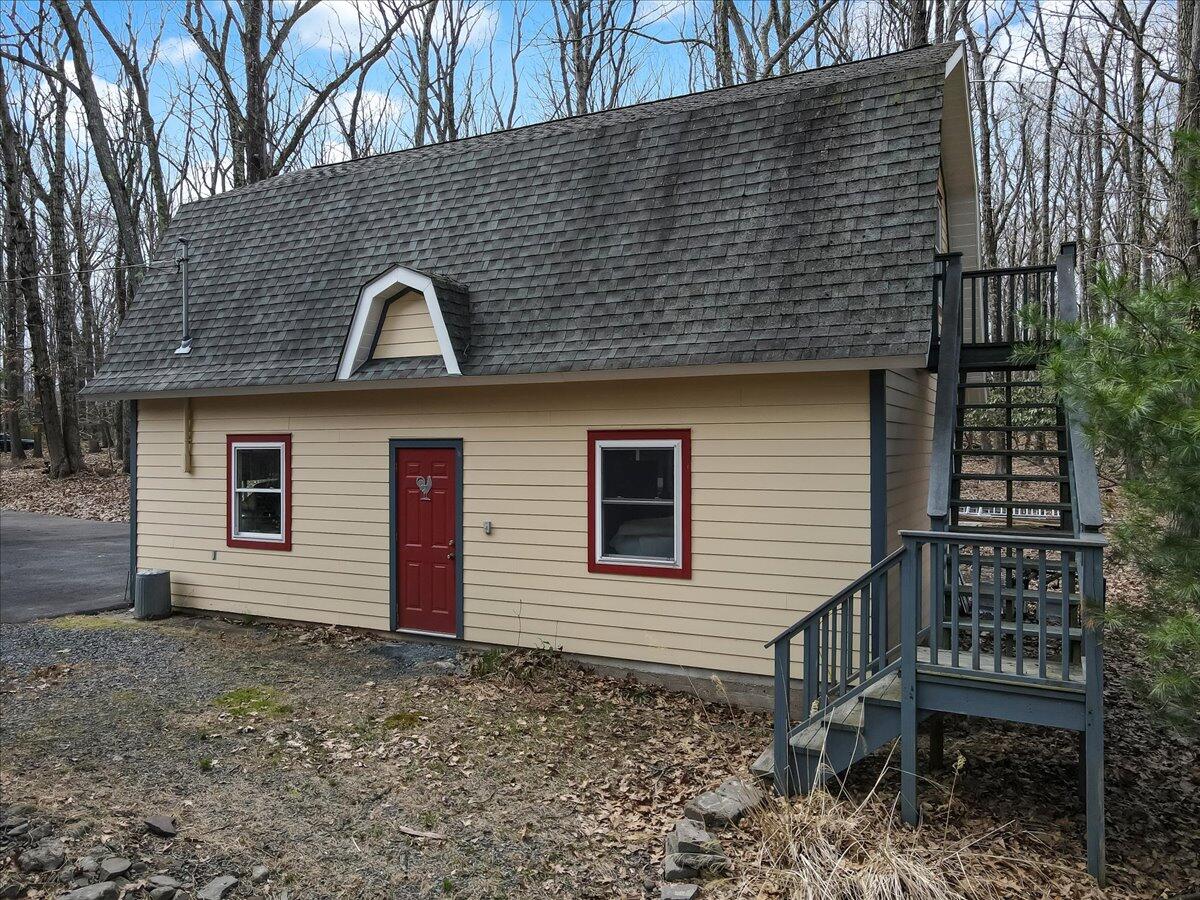 160 Long Road Canadensis, PA 18325 - Photo 71 of 108 Garage 1
