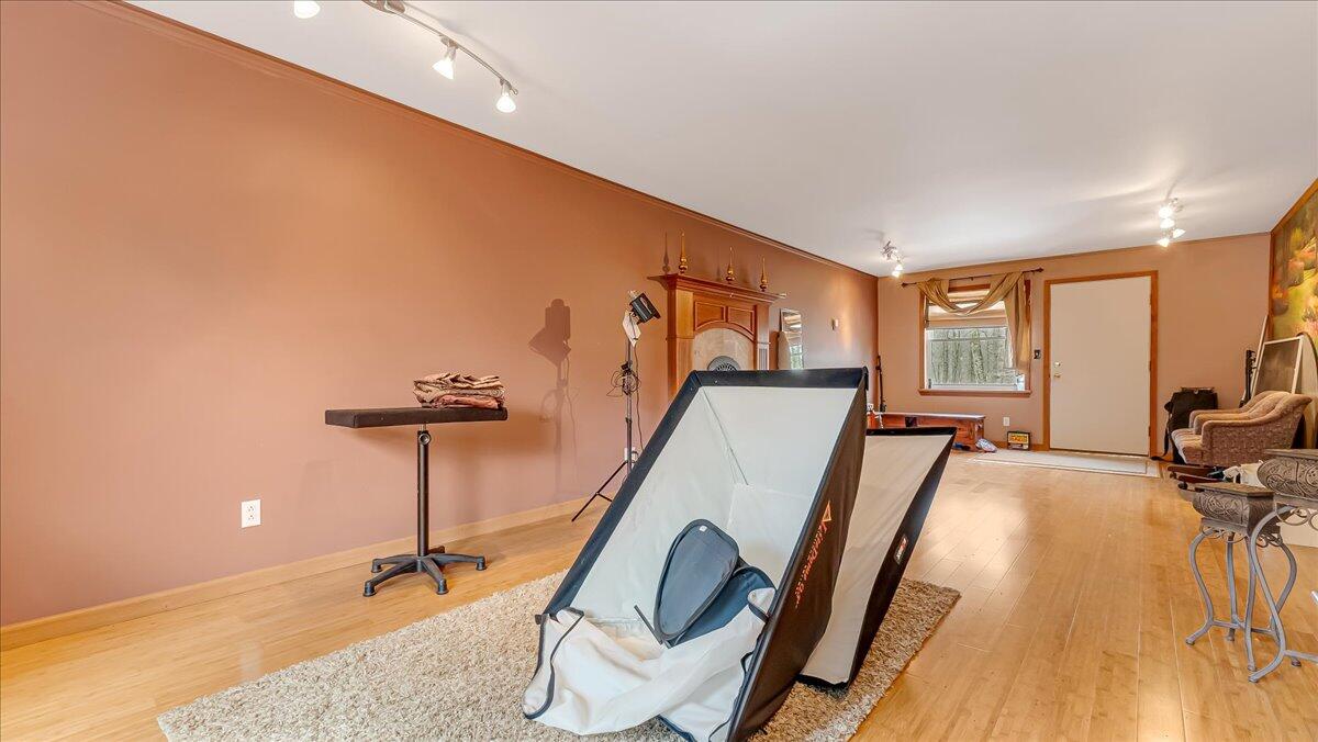 160 Long Road Canadensis, PA 18325 - Photo 74 of 108 Finished Room Above Garage