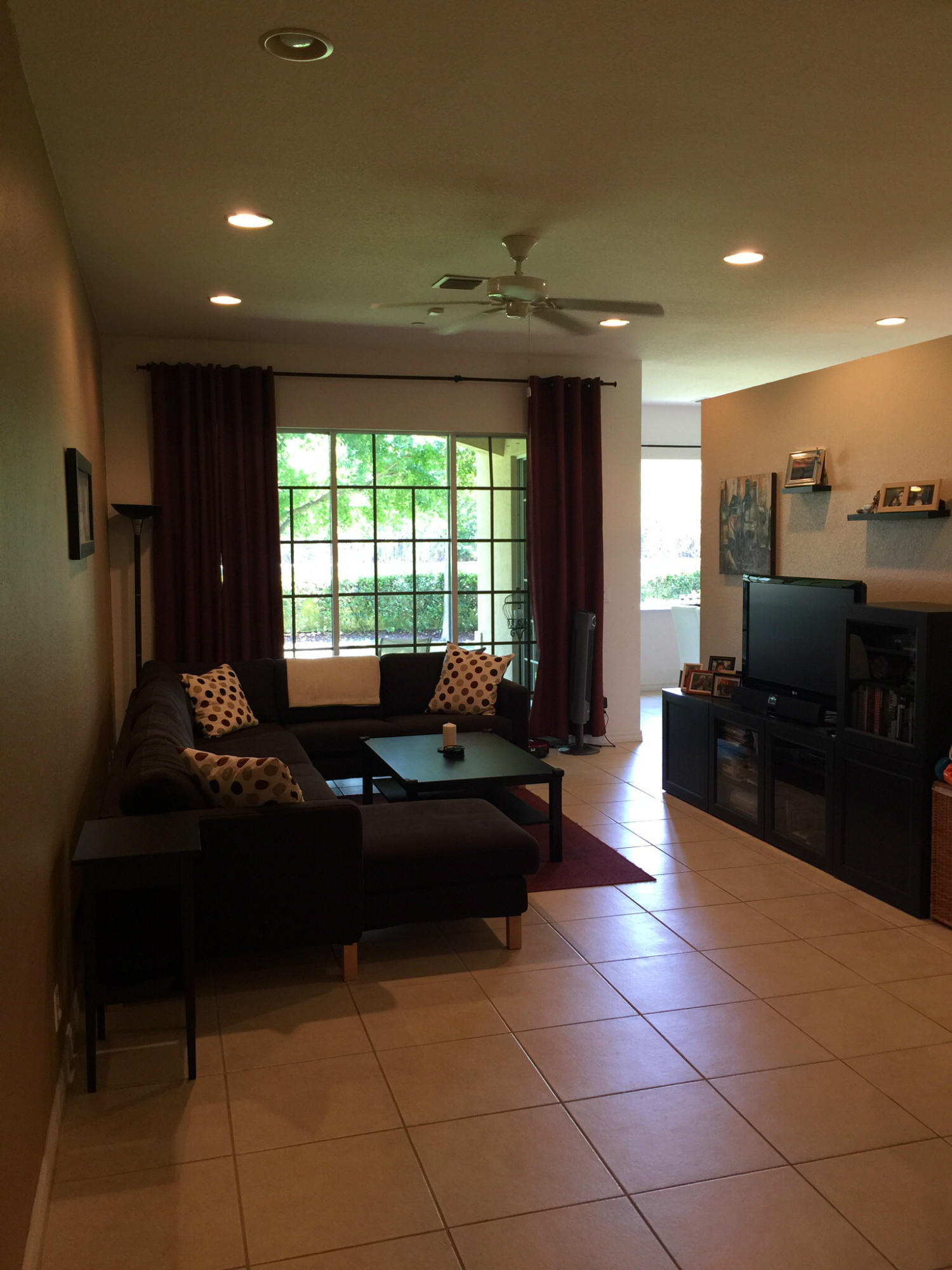 44 Lancaster Road Boynton Beach, FL 33426 - Photo 5 of 28 IMG_0344