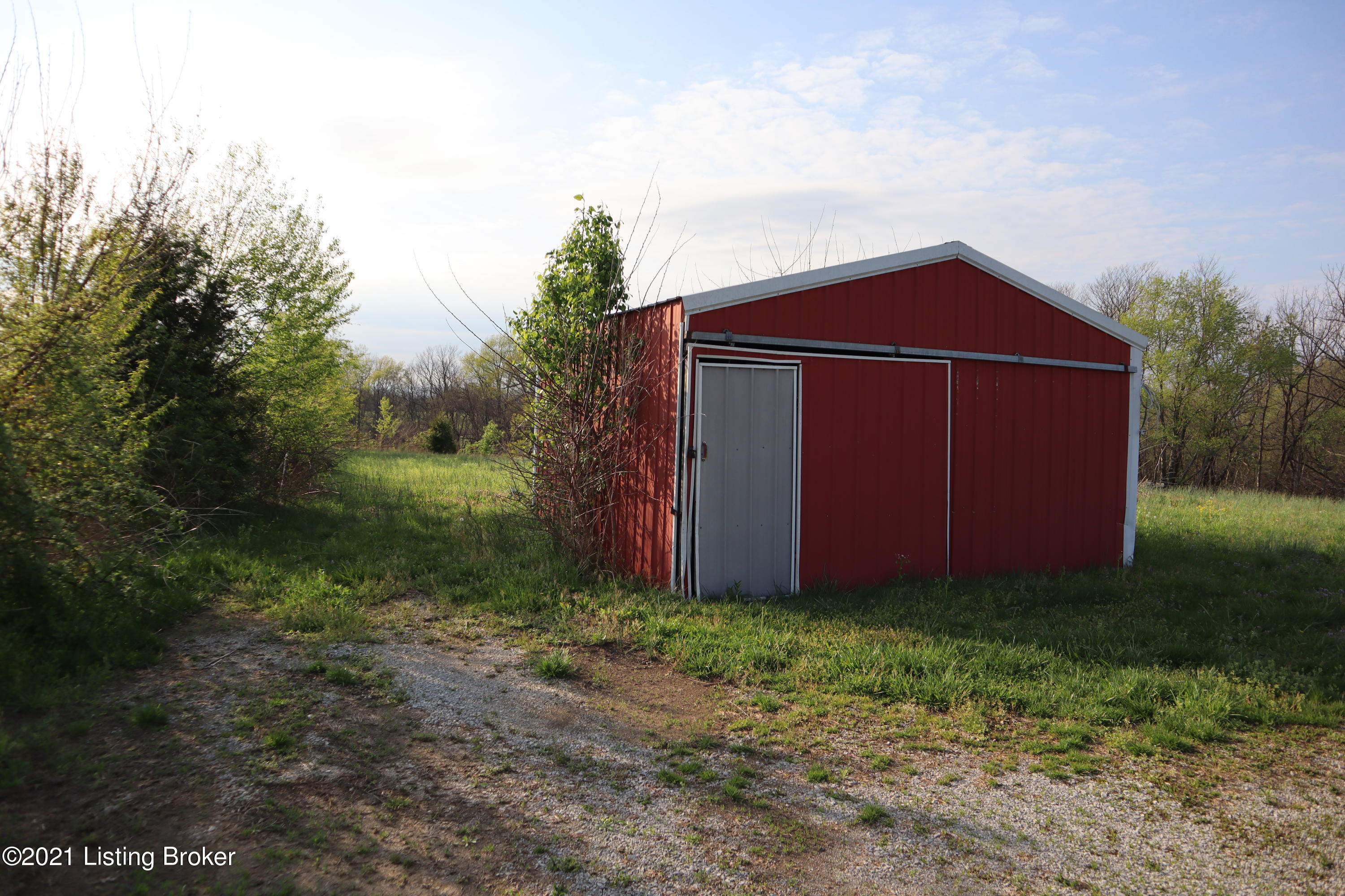 4445 Murrays Run Road Coxs Creek, KY 40013 - Photo 17 of 31 17