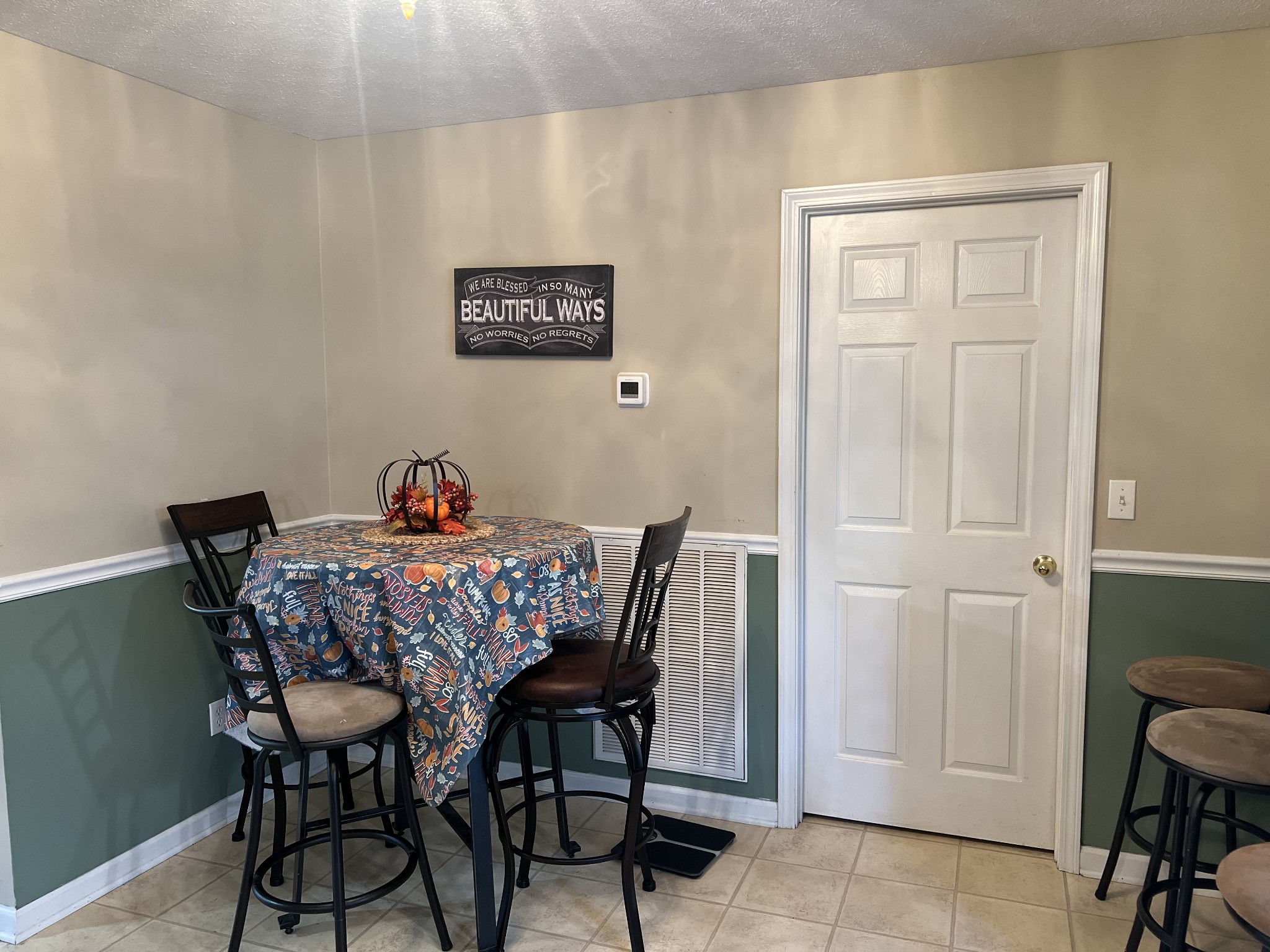 251 Walton Chapel Road Lafayette, TN 37083 - Photo 6 of 16 a view of a dining room with furniture and wooden floor