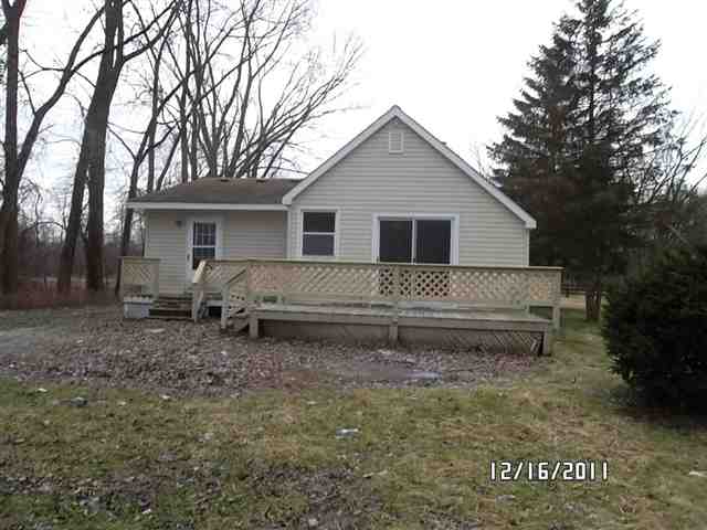 6284 Shea Road Marine City, MI 48039 - Photo 2 of 11 31096737-1.JPG