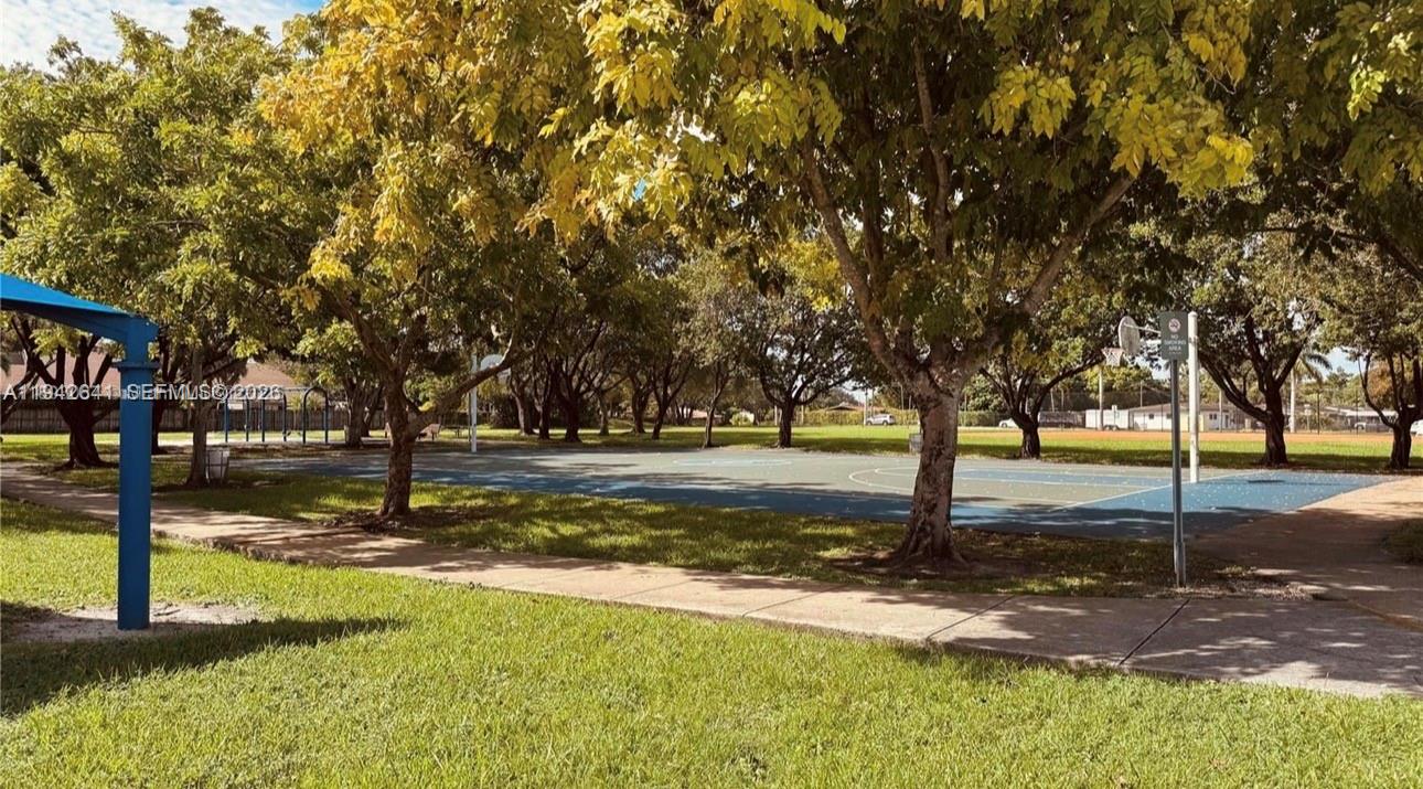 7226 Southwest 94th Place, Unit F7 Miami, FL 33173 - Photo 12 of 17