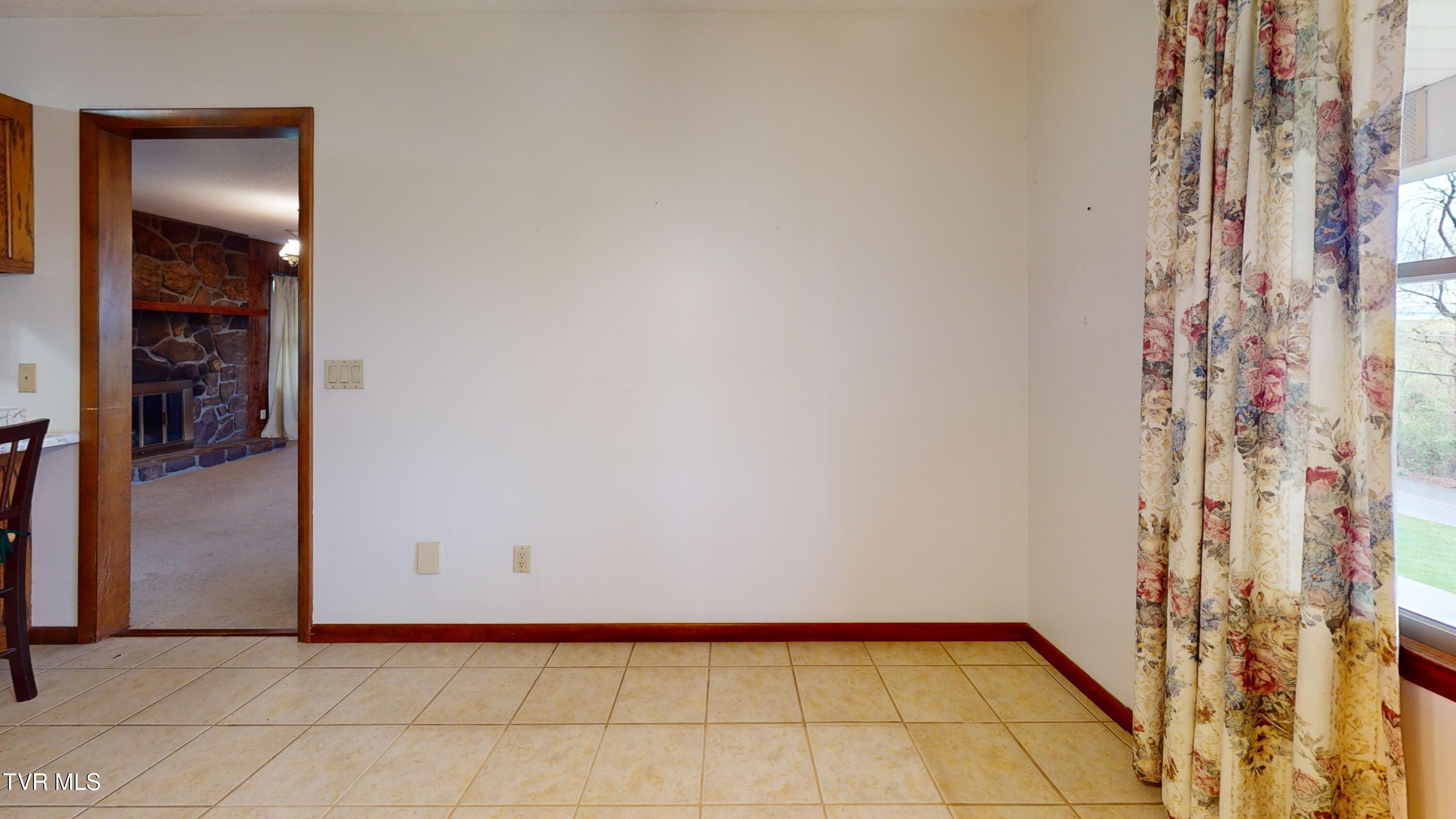 315 Cedar Creek Road Gray, TN 37615 - Photo 10 of 30 Dining-Room (1)