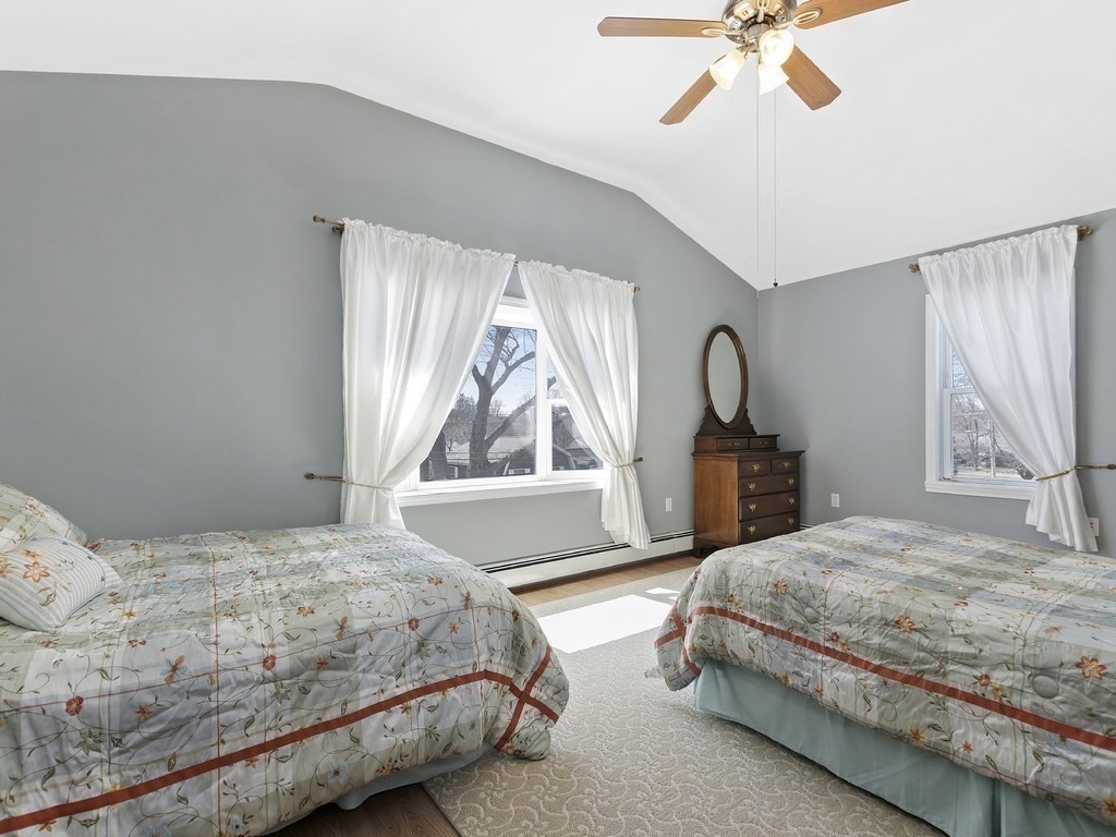 4 Edwin Road Waltham, MA 02453 - Photo 18 of 36 Gallery Image 18