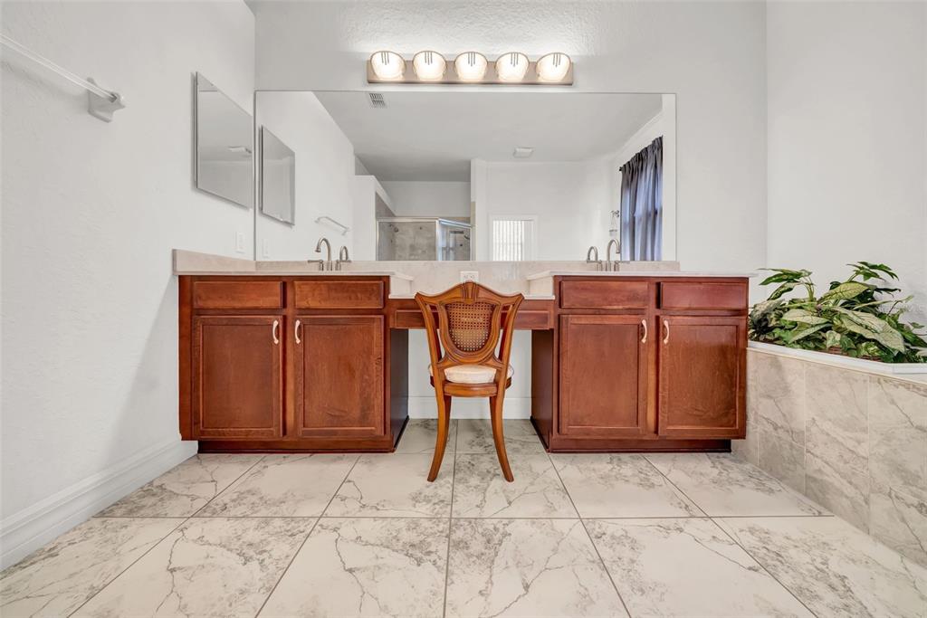 10177 Deer Street Spring Hill, FL 34608 - Photo 37 of 73