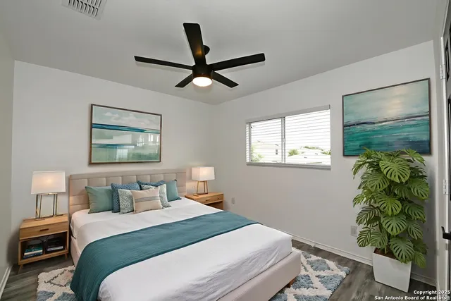 $2,100 | 12002 Amber Vista, San Antonio, TX 78254