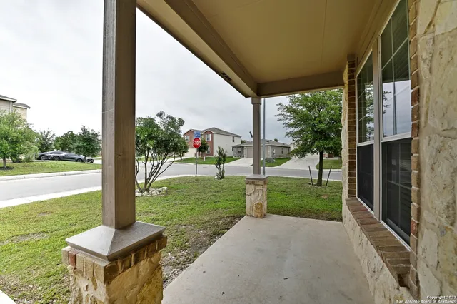 $2,100 | 12002 Amber Vista, San Antonio, TX 78254