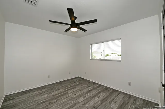 $2,100 | 12002 Amber Vista, San Antonio, TX 78254