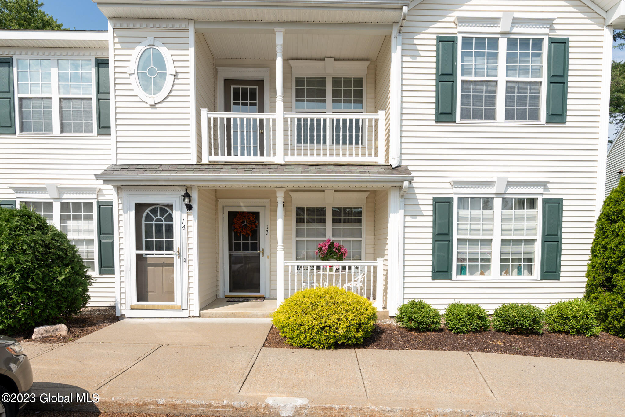 13 Morning Glory Way, Rotterdam, NY 12306 Compass