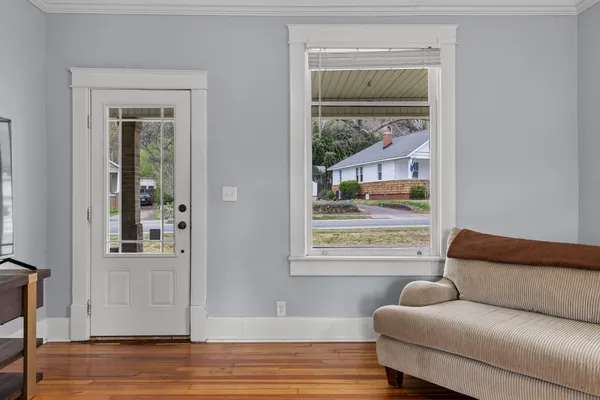 $400,000 | 5720 St Elmo Avenue, Chattanooga, TN 37409