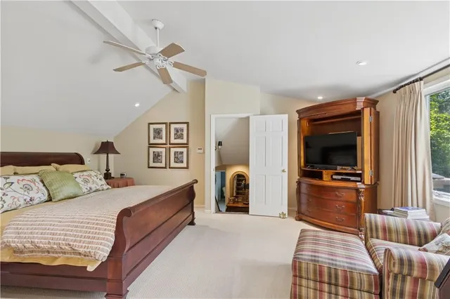 $1,200,000 | 5750 Windsor Drive, Fairway, KS 66205