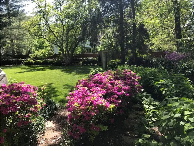 $1,200,000 | 5750 Windsor Drive, Fairway, KS 66205