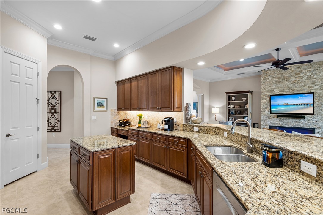 9383 Slate Court Naples, FL 34120 - Photo 9 of 28