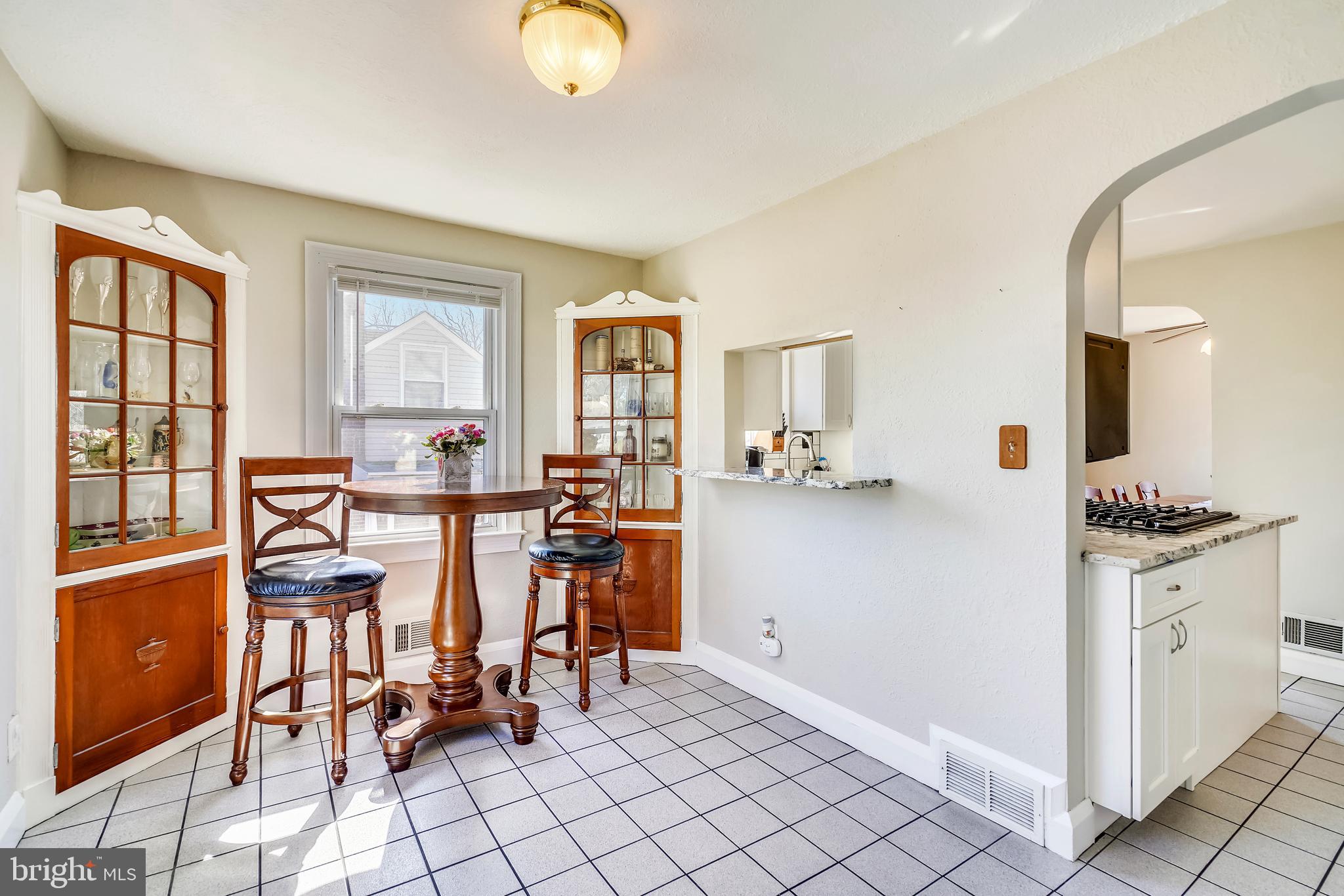 220 Homewood Road Linthicum Heights, MD 21090 - Photo 13 of 39 Breakfast nook with beautiful built ins