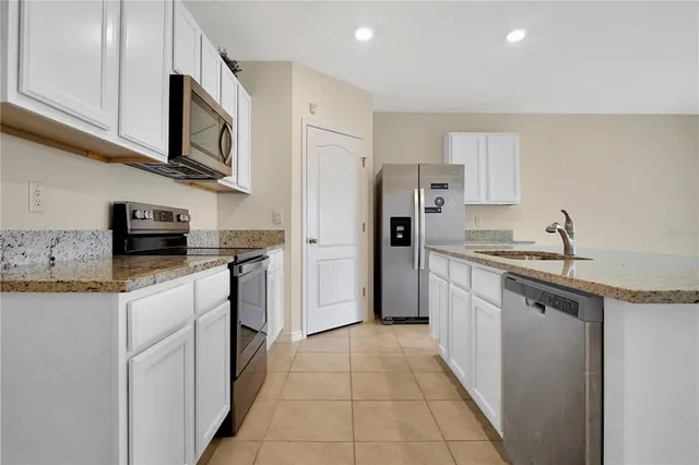 $2,150 | 538 Noble Avenue, Davenport, FL 33837