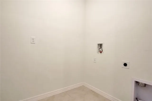 $2,150 | 538 Noble Avenue, Davenport, FL 33837