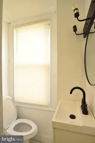 $165,000 | 7246 Grays Avenue, Philadelphia, PA 19142