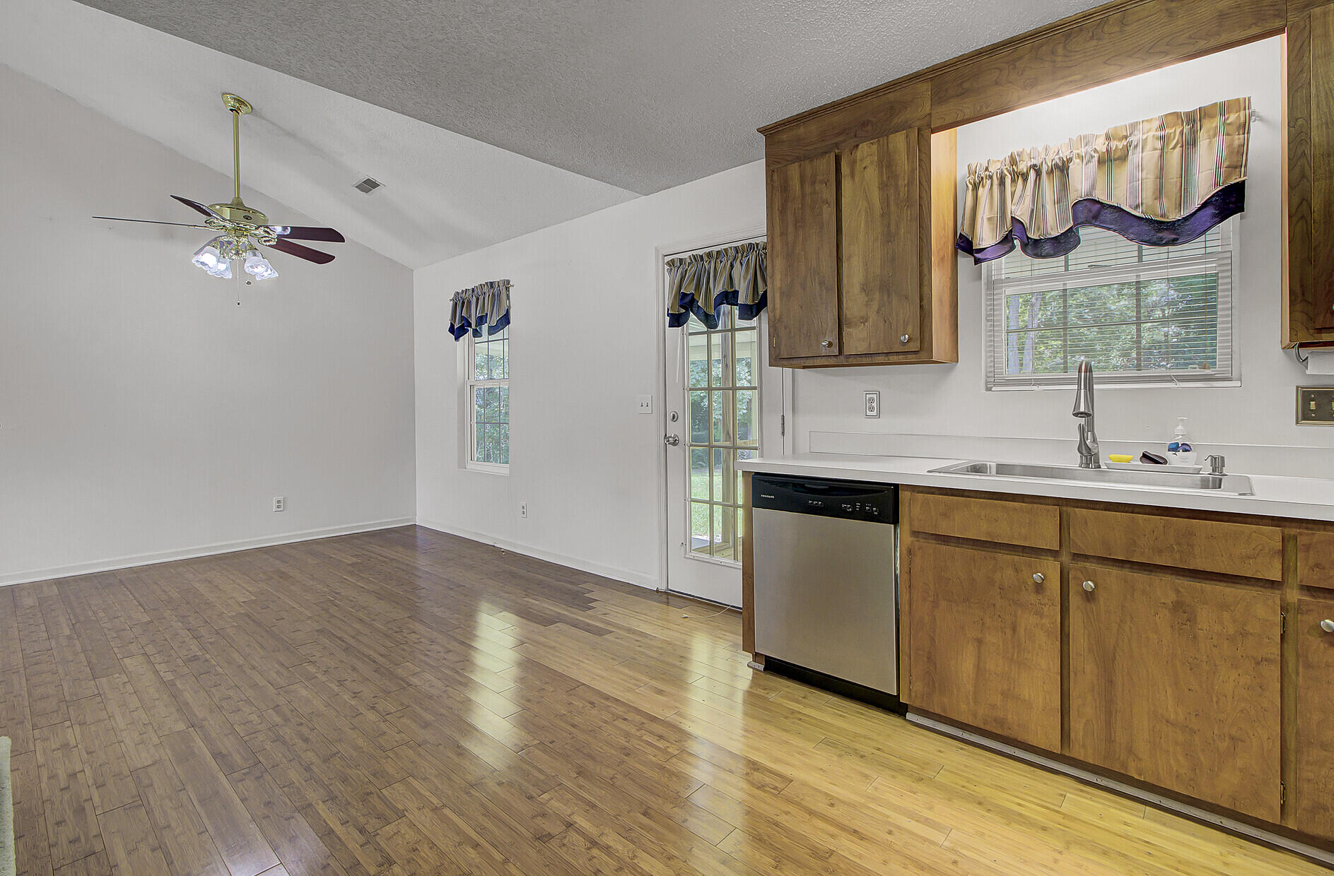 2283 East Tulane Road North Charleston, SC 29406 - Photo 13 of 36 13_13_mls