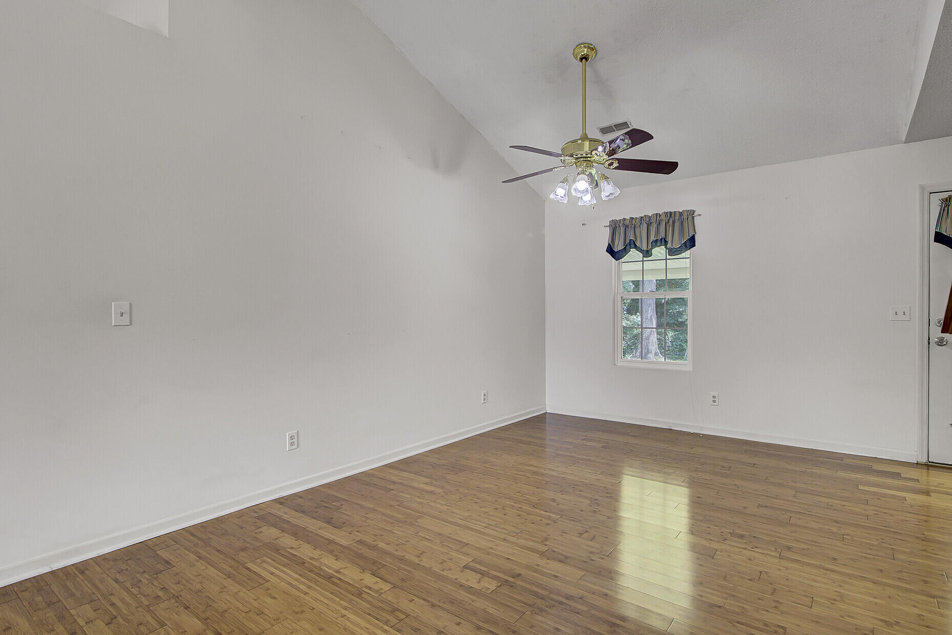 2283 East Tulane Road North Charleston, SC 29406 - Photo 9 of 36 09_9_mls