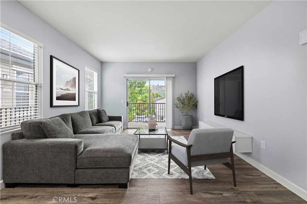 20000 Plum Canyon Road, Unit 1326 Saugus, CA 91350 - Photo 6 of 39 a living room with furniture and a window