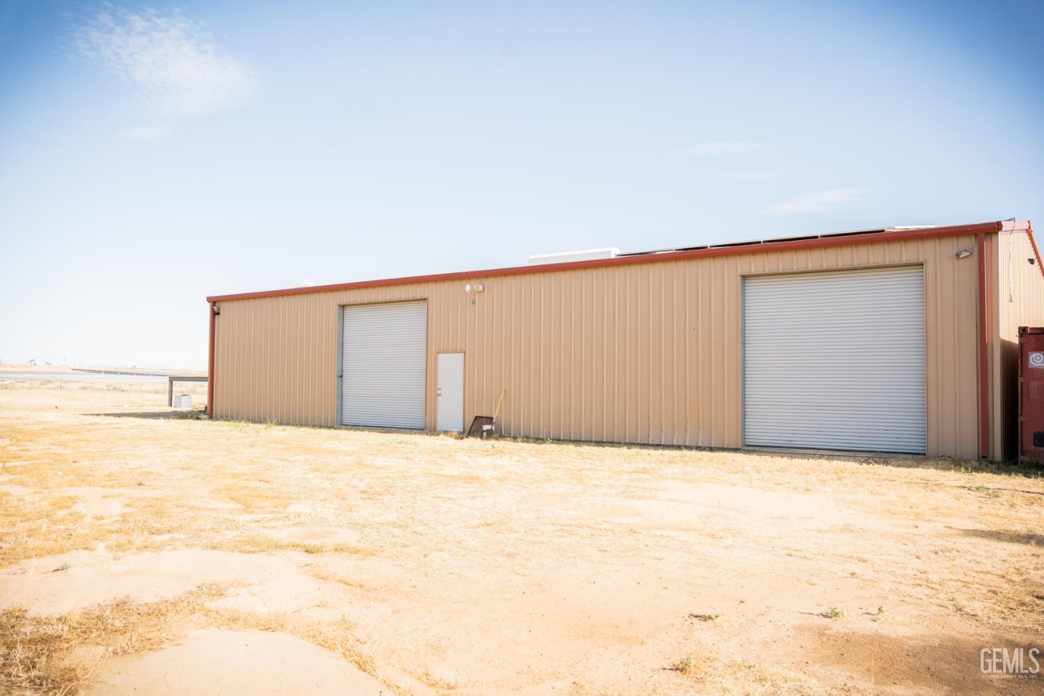 Undisclosed Address Bakersfield, CA 93308 - Photo 29 of 29 a view of an empty room