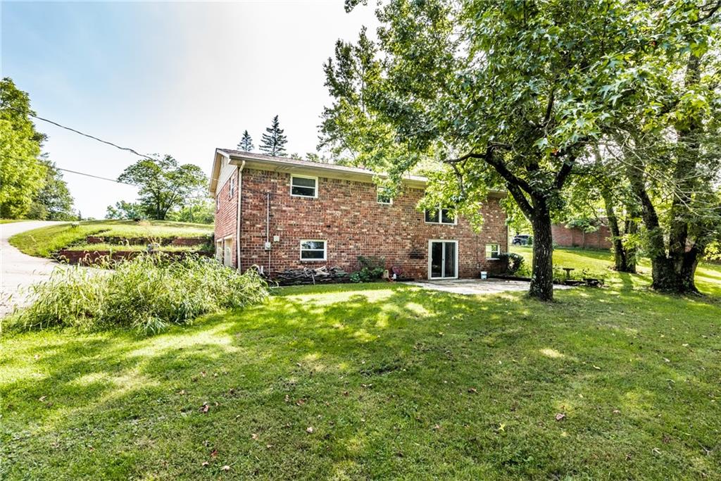 7907 Hawthorne Road Indianapolis, IN 46256 - Photo 26 of 31 Gallery Image 26
