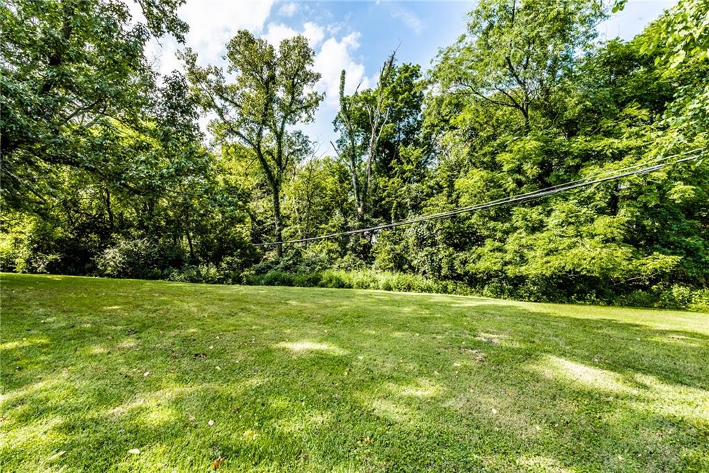 7907 Hawthorne Road Indianapolis, IN 46256 - Photo 27 of 31 Gallery Image 27