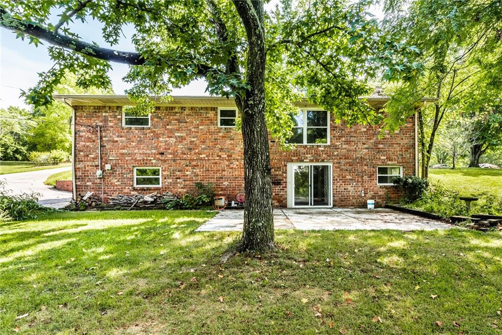 7907 Hawthorne Road Indianapolis, IN 46256 - Photo 30 of 31 Gallery Image 30