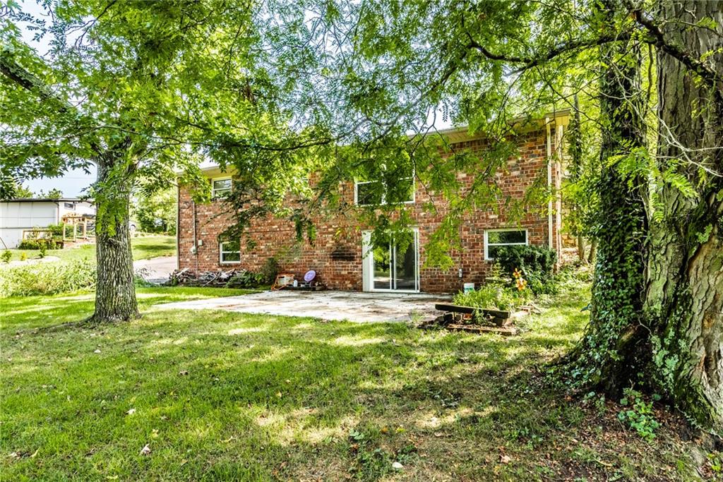 7907 Hawthorne Road Indianapolis, IN 46256 - Photo 31 of 31 Gallery Image 31