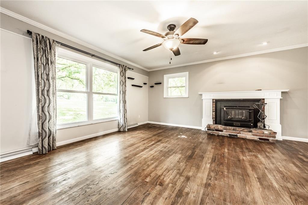 7907 Hawthorne Road Indianapolis, IN 46256 - Photo 6 of 31 Gallery Image 6
