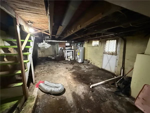 $49,900 | 310 Monroe Street, Cairnbrook, PA 15924