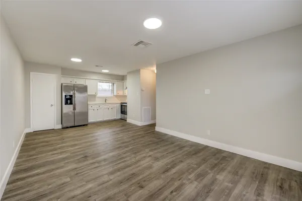 $1,550 | 6603 1/2 Narcissus Street, Houston, TX 77087