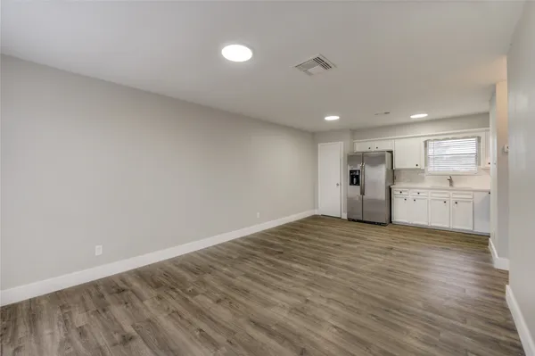 $1,550 | 6603 1/2 Narcissus Street, Houston, TX 77087