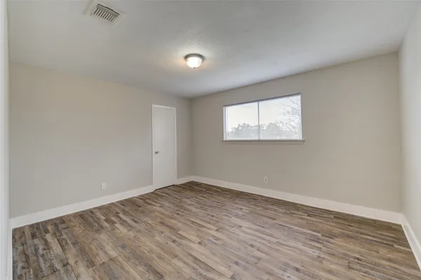 $1,550 | 6603 1/2 Narcissus Street, Houston, TX 77087