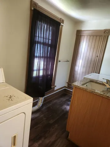 a view of washer and dryer