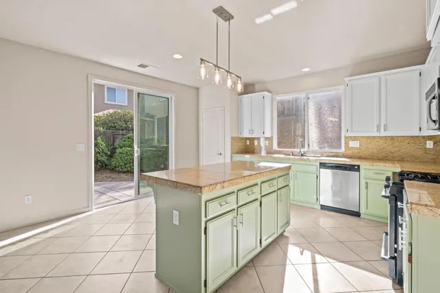 $799,000 | 1169 Park W Drive, Pittsburg, CA 94565