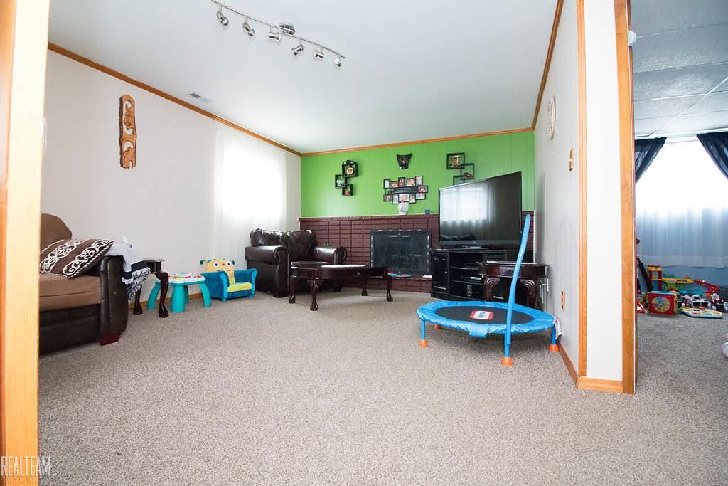 13626 Martin Road Warren, MI 48088 - Photo 8 of 26