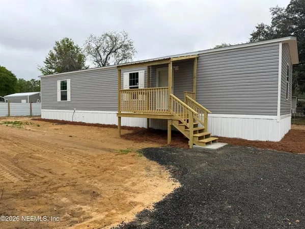 $162,500 | 213 Milton Avenue, Interlachen, FL 32148