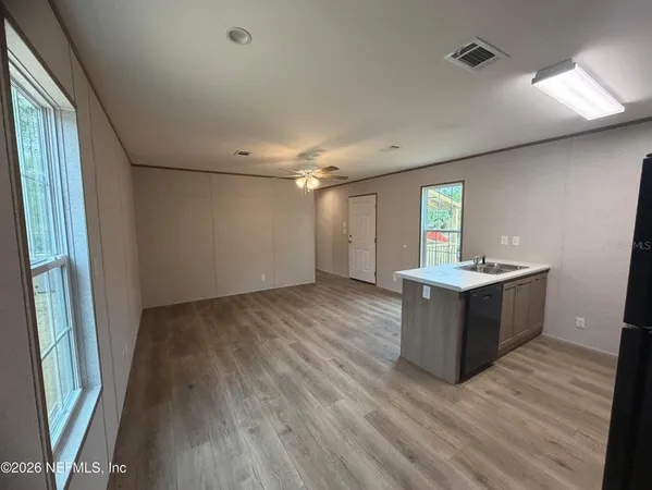 $162,500 | 213 Milton Avenue, Interlachen, FL 32148