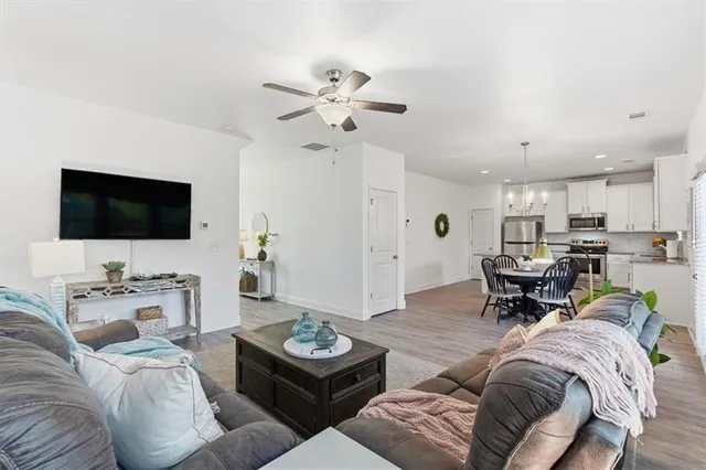 $289,900 | 176 Village Way Southwest, Calhoun, GA 30701