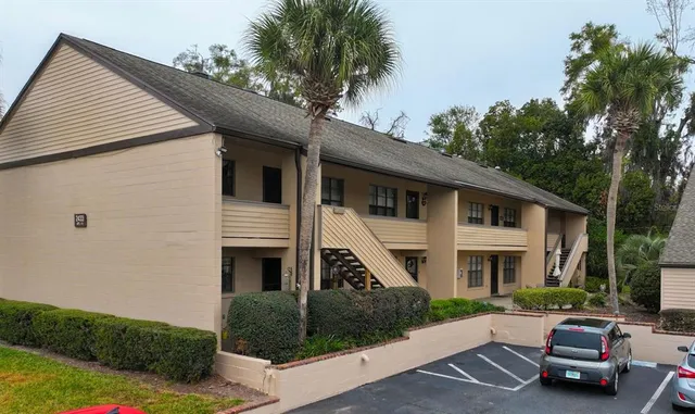 $145,000 | 2433 Northeast 7th Street, Unit 2, Ocala, FL 34470