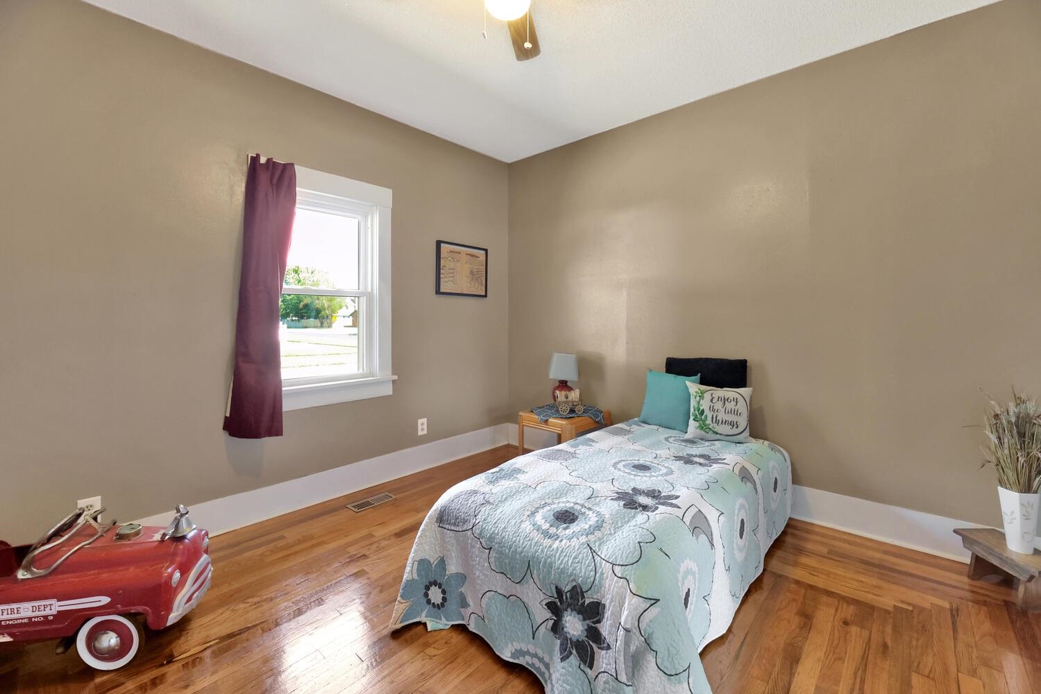 427 North Marshall Street Cheney, KS 67025 - Photo 24 of 36