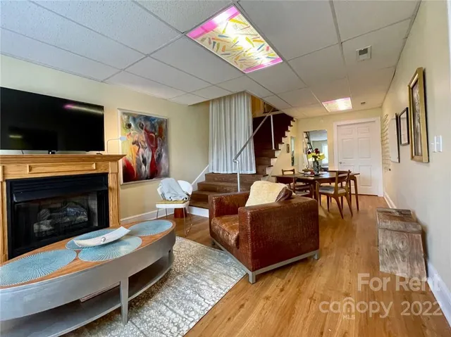 $2,100 | 42 North Main Street, Unit A, Mars Hill, NC 28754